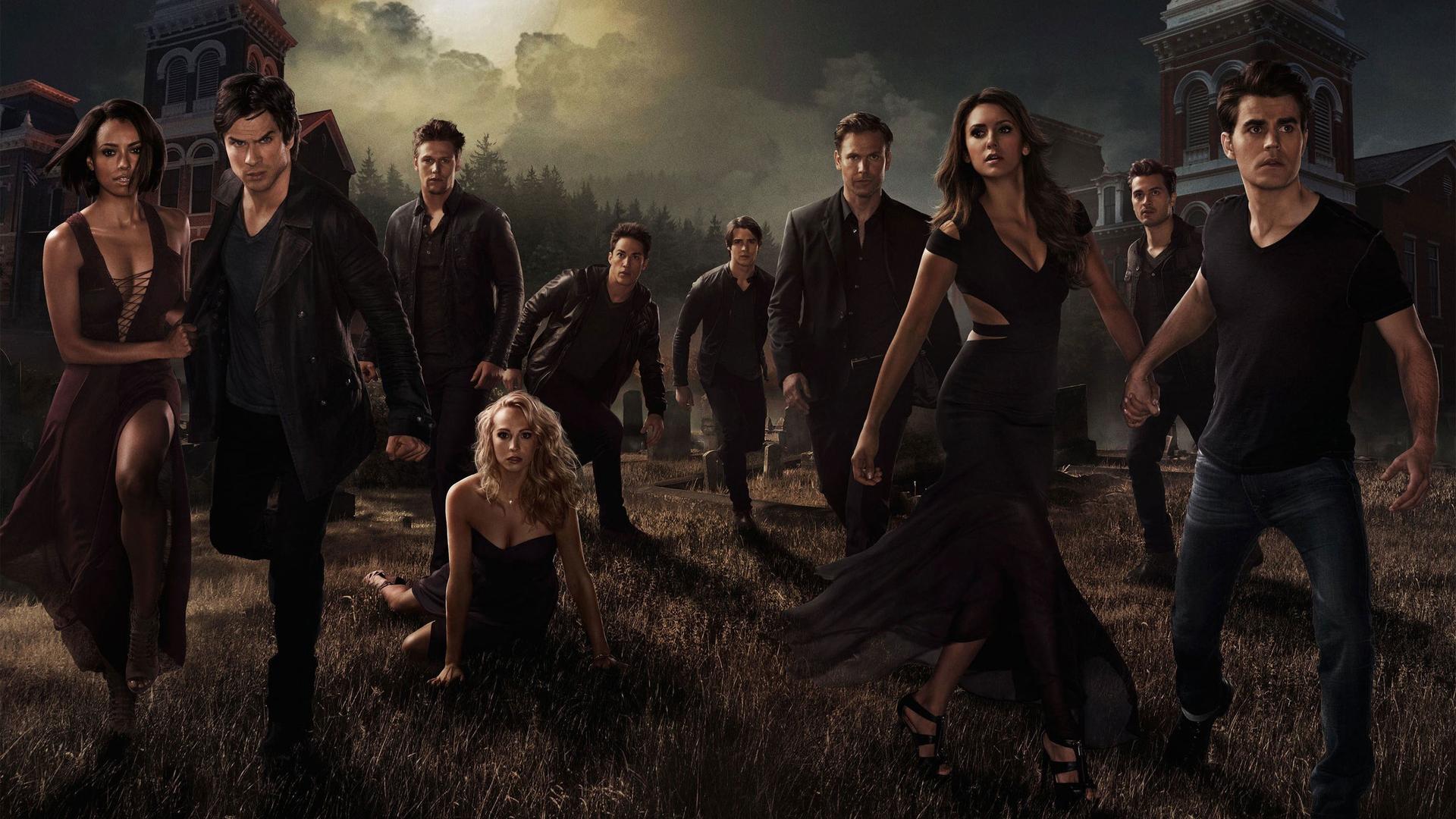 Julie Plec